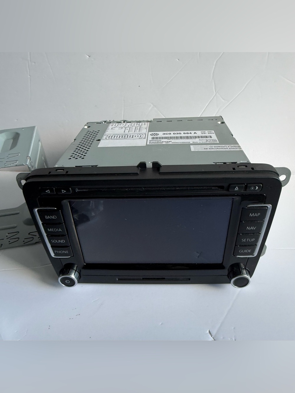 2010-2015 Volkswagen Passat Navigation Radio GPS Touch Screen CD OEM 3C0035684C
